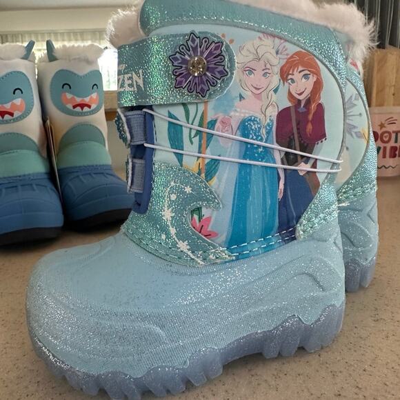 Disney Frozen light up boots - Picture 1 of 4